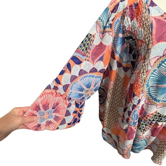 Vintage America Women’s Plus Size Boho Top with Bell Sleeves Size 3X - Picture 6 of 12